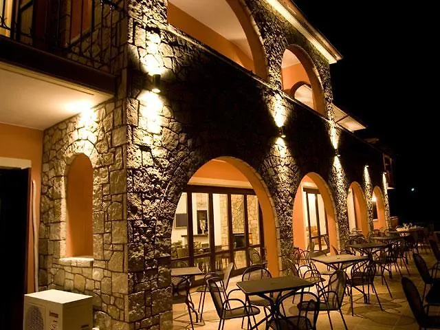 Mountain View Hotell 3*