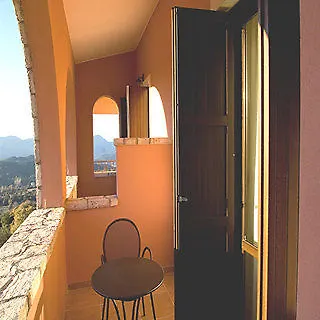 Mountain View Hotell 3*